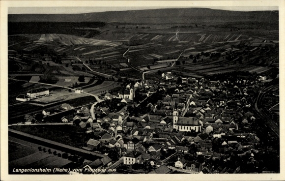 Postcard Langenlonsheim an der Nahe Pfalz, Langenlonsheim (Nahe), aerial photograph, city view, wine region