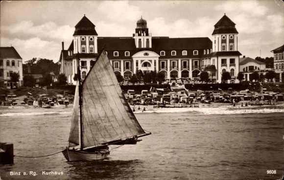 Postcard Seebad Binz on Rügen, Sailing Boat, Kurhaus, Beach, Historical Architecture