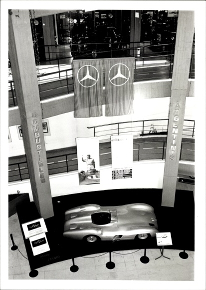 Photo Balcarce Argentina, Juan Manuel Fangio Museum 1990, Mercedes, racing car