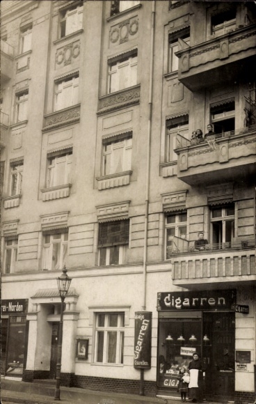 Foto Ak Berlin Prenzlauer Berg, Jablonskistraße 11, Winsstraße 43, Zigarrenhandlung Felix Wolkowski