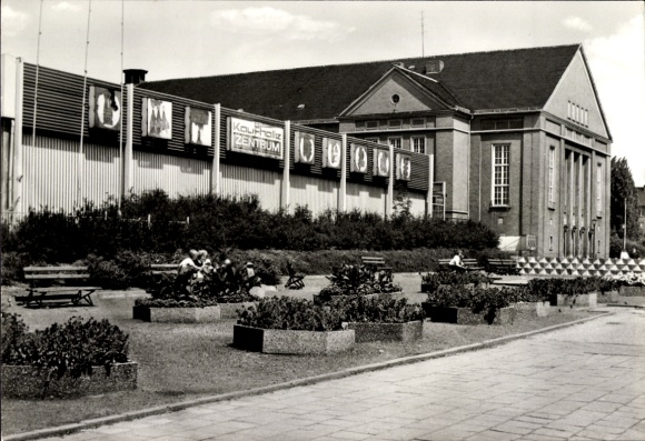 Postcard Wittenberge on the Elbe Prignitz, cultural center, shopping center, benches, gardens, photo