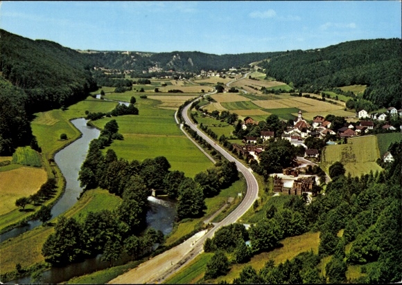 Ak Riedenburg im Altmühltal, Panoramablick auf  Altmühltal, Fluss und Felder