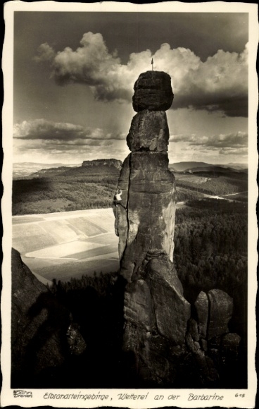 Postcard Elbe Sandstone Mountains, climbing on the Barbarine, mountaineer, Pfaffenstein, Walter Hahn 615