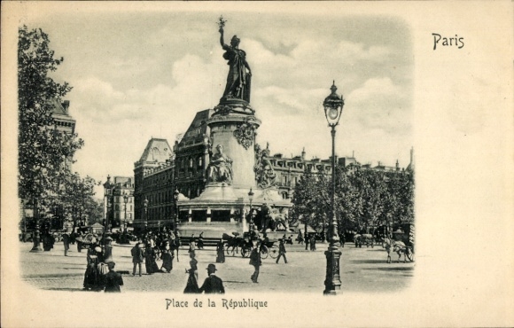 Ansichtkaart in reliëf Parijs III, Place de la République