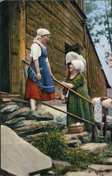 Postcard Heit kumm I se you hutz'n, women, costumes, Erzgebirge, Klöppelbock, Verlag Wilhelm Vogel