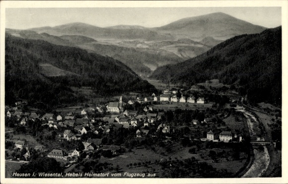 Ak Hausen im Wiesental , Landschaftsaufnahme,  Flugaufnahme, Hebels Heimatort