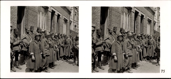 Stereo spatial image Photo &quot;The Battle in the West&quot; No. 75 Captured Moroccans of the French. army