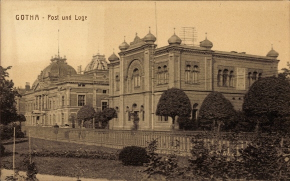 Ak Gotha in Thüringen, Postgebäude mit Loge, Architektur,  Ansicht