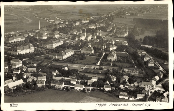 Ak Arnsdorf im Kreis Bautzen, Blick auf den Ort, Fliegeraufnahme, Hahn 5187