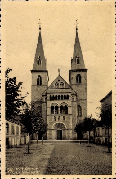 Postcard Echternach Luxembourg, basilica, two towers, structures, trees, architecture