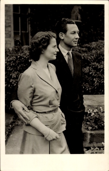 Ak Prinz Ernst August von Hannover, Prinzessin Ortrud zu Schleswig Holstein Sonderburg