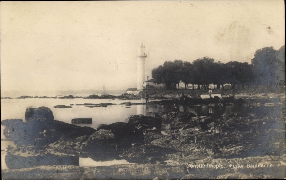 Postcard Constantinople Istanbul Türkiye, beach area, lighthouse