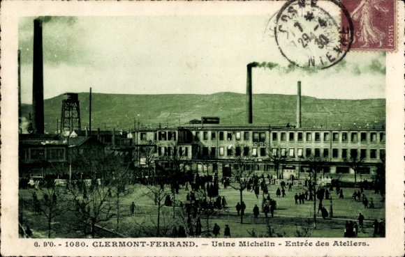 CPA Clermont Ferrand Puy de Dôme, Usine Michelin, Entrée des Ateliers