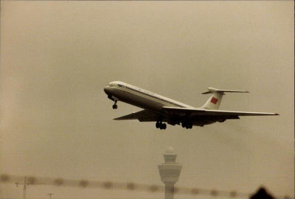 Set von 100 Fotos Flugzeuge und  Hubschrauber