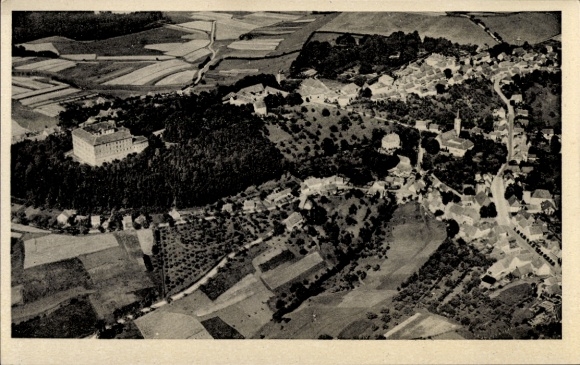 Ak Schillingsfürst in Midden-Franken, luchtfoto van groene velden, kleine nederzetting, kasteel sic