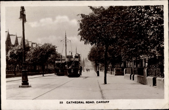 PC Cardiff Wales, Cathedral Road, tram