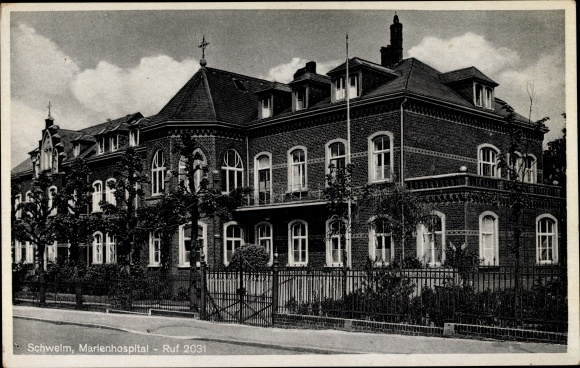 Ansichtkaart Schwelm Noordrijn-Westfalen, Marienhospital, straatbeeld