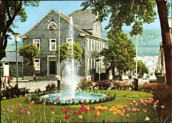 Postcard Bad Berleburg in Westphalia, youth hostel, Goetheplatz 1, fountain