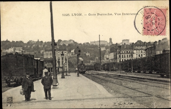 PC Lyon Rhône, Perrache station