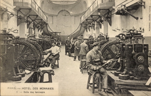Ak Paris, Hôtel des Monnaies, Salle des laminoirs