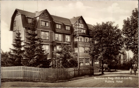 Ak Neuhaus am Rennweg Thüringen, Müllers Hotel