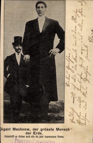 Postcard Giant Machnow, the largest person on earth, Feodor Machnow