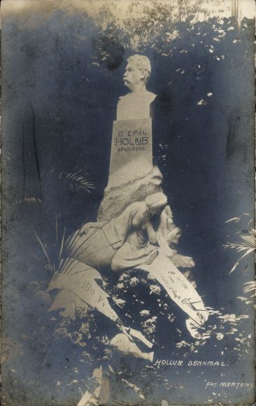 Foto Ak Wien 11 Simmering, Zentralfriedhof, Grabdenkmal Dr. Emil Hollub, Afrikaforscher