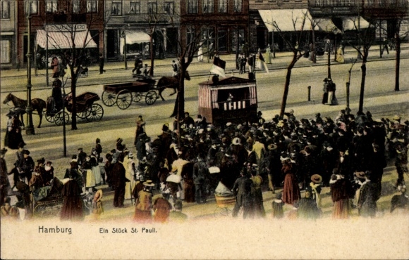 Postcard Hamburg Mitte St Pauli, Heiligengeistfeld, Heiligen-Geist-Feld, crowd, horse-drawn carriage, Ve