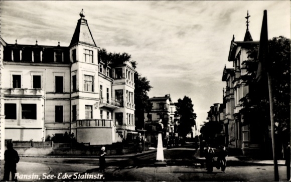 Postcard Ostseebad Bansin on Usedom, villa street, city view, cobblestones, park
