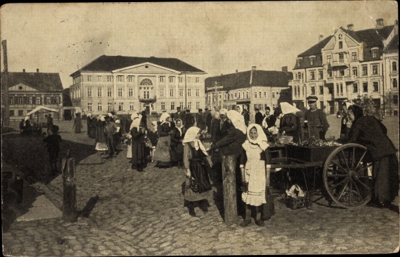 Postcard Jelgava Mitau Latvia, Market Square, National Costumes