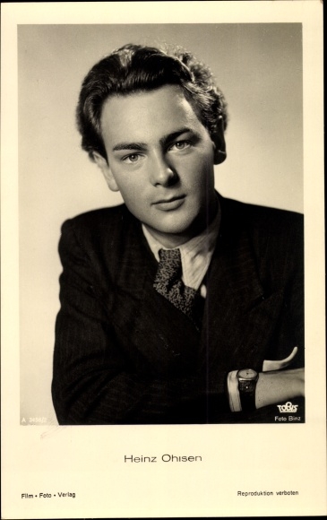 Postcard actor Heinz Ohlsen, portrait, suit