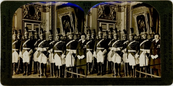 Stereo photo Guards of the Republic Palace of Versailles