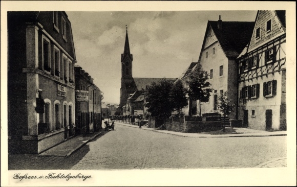 Postcard Gefrees in the Fichtelgebirge of Upper Franconia, city view, bell tower, street section