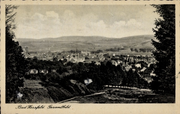 Postcard Bad Hersfeld Hessen, general view of cityscape, buildings, trees
