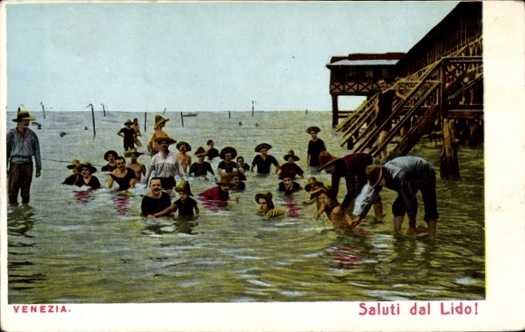 Postcard Lido di Venezia Veneto, people in the water, beach promenade, many people with hats