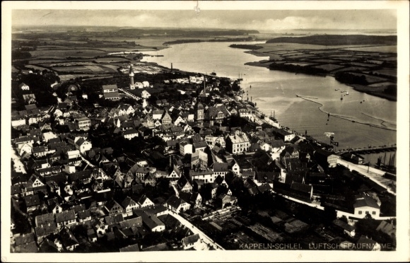 Ak Kappeln an der Schlei, Fliegeraufnahme vom Ort, Luftschiffaufnahme