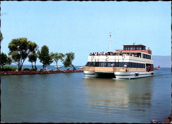 Łódź wycieczkowa KP po jeziorze Balaton