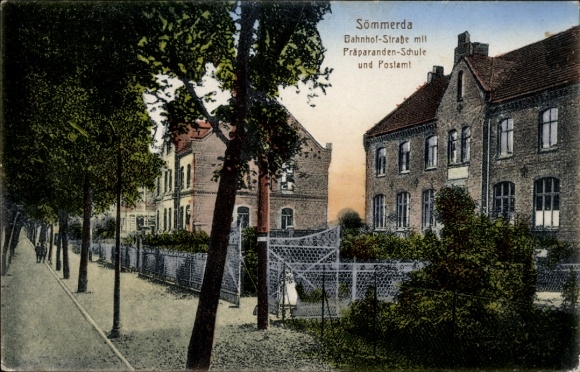 Postcard Sömmerda in Thuringia, Bahnhofstraße, preparatory school, post office