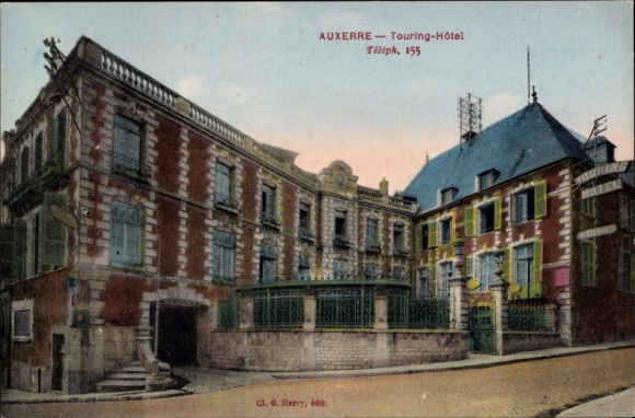 KP Auxerre Yonne, hotel turystyczny