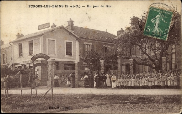 Ak Forges les Bains Essonne, Un jour de fête, Feierlichkeiten, Restaurant