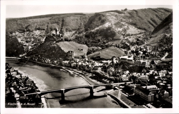 Ak Cochem an der Mosel, Fliegeraufnahme