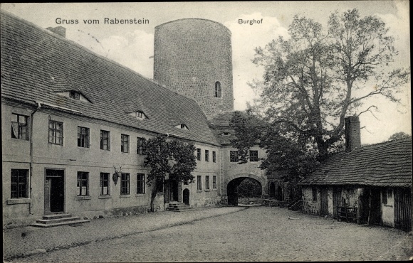 Postcard Rabenstein Fläming, Burghof