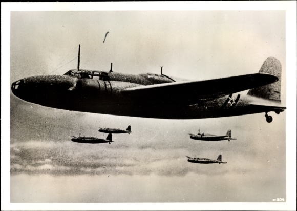 Photo Hoffmann, Heinrich, Japanese bomber squadron, aerial photo, December 1941
