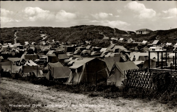 Ak Westerland auf Sylt, Campingplatz, Schützenhaus, zahlreiche Zelte, Landschaft