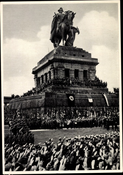 Collective picture Germany awakens No. 176 The German Labor Front at Deutsches Eck 1933