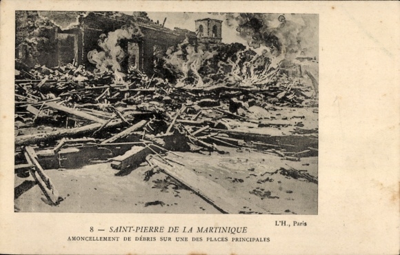 Ak Saint Pierre Martinique, Zerstörte Gebäude, Trümmer, Rauch, Ruinen
