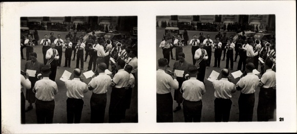 Stereo spatial image photo &quot;Greater Germany&#39;s rebirth&quot;, No. 21, Vienna, SA stand concert in 1933