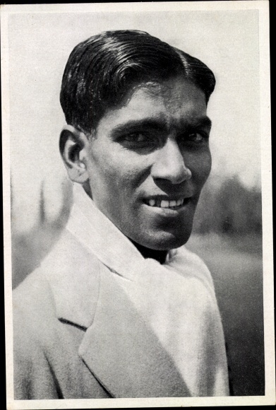 Collective picture Olympics 1936, hockey player Rob Chand