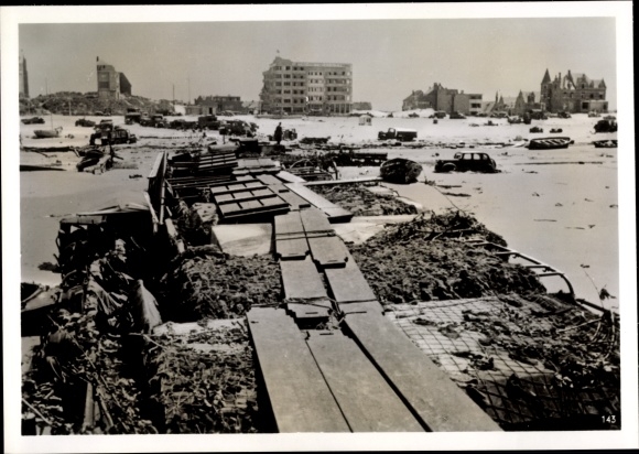 Photo Dunkerque Dunkirk North, pontoon bridge, end of the Battle of Ypres, June 1940, II WW