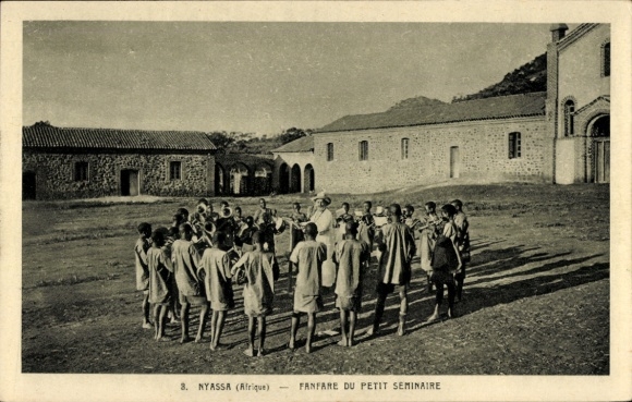 Postcard Fanfare of the Little Seminar, Indigenous, Pretre, Dance, Nyassa, Lake Malawi, East Africa